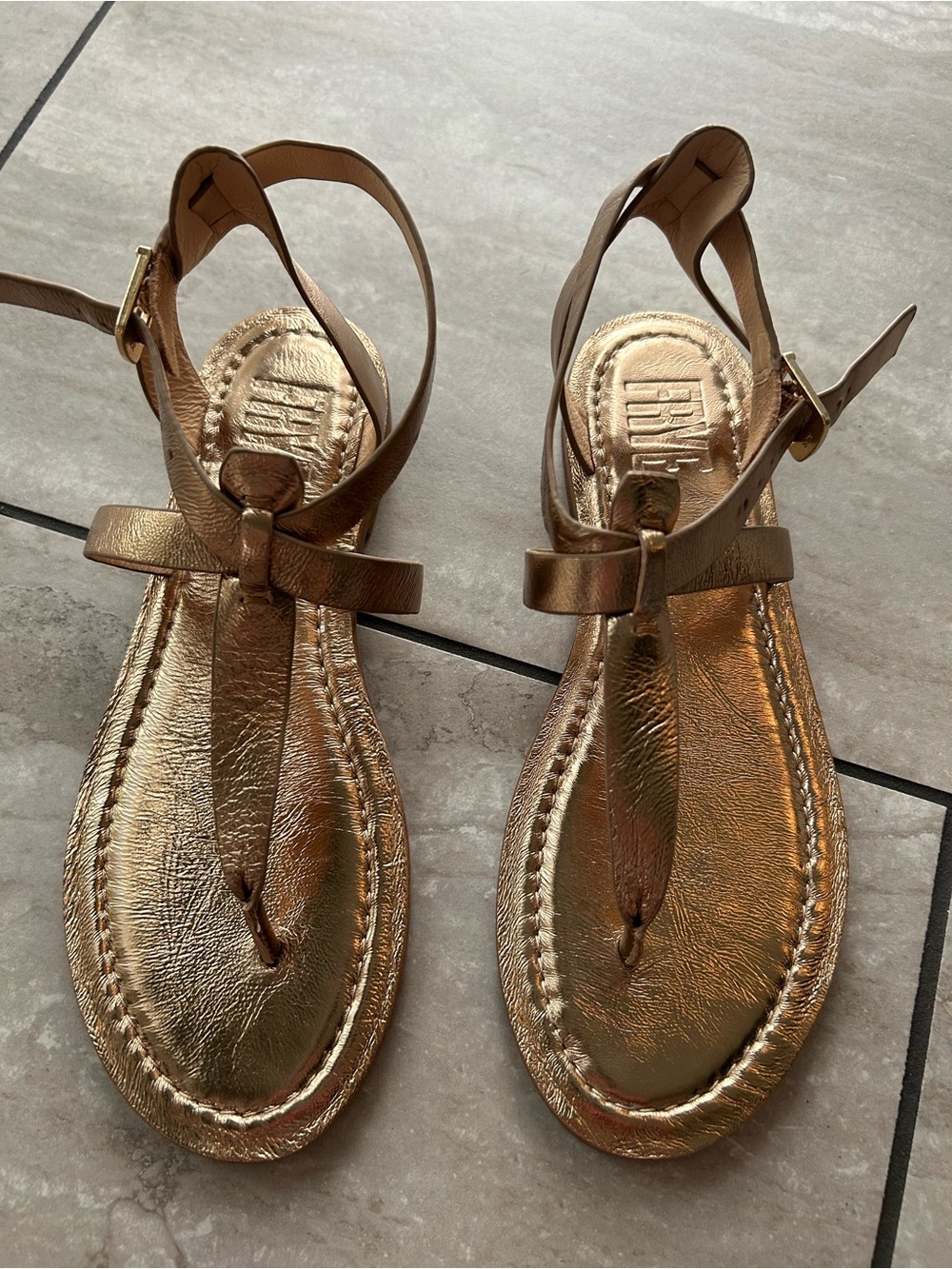 Frye Metallic Gold T-Strap Ankle Buckle Sandals - Picture 1 of 4